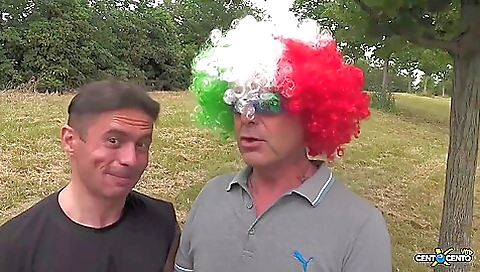 Sexy young sweethearts you canno Sexy young sweethearts you canno